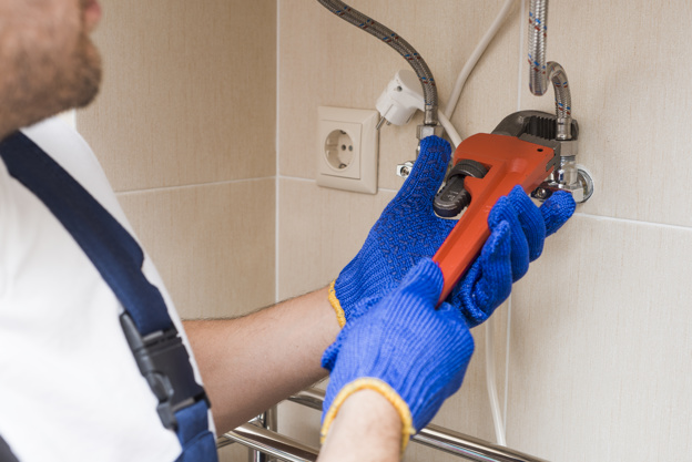 dépanneur plombier paris Chauffe-eau encrassé